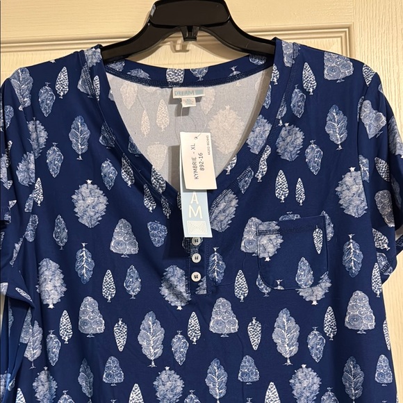 LuLaRoe Dream Collection Navy and White Nightgown - Picture 3 of 5